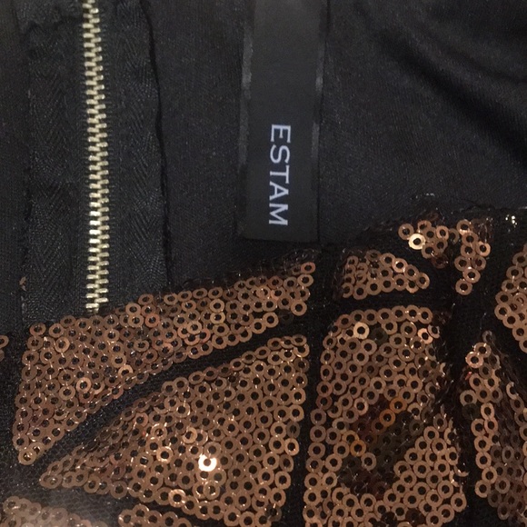 Gold/ Black mini strapless dress  (L but fits M) - Picture 4 of 4